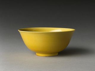 Yellow porcelain bowl. Metropolitan Museum of Art: Bowl